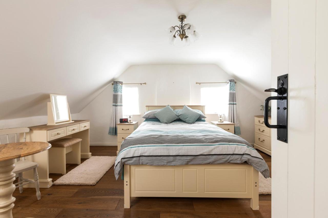 Katie'S Cottage Bellaghy Екстериор снимка